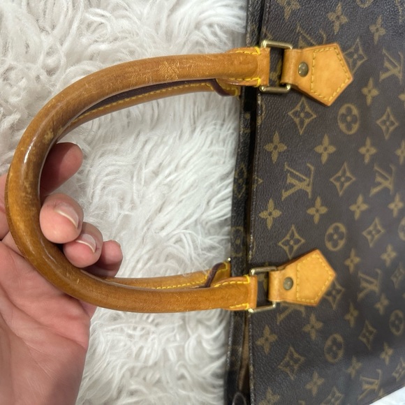 Louis Vuitton Monogram Sac Plat Tote Leather Detail - Picture 3 of 7